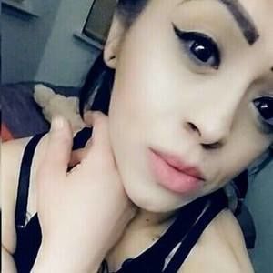 Meet your Posher, Isabella